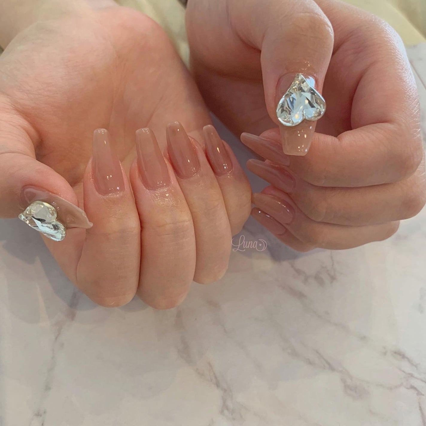 Iuna. Mizuki on LIPS 「.pinkbeige🩰#nail#nailstagram#ge..」(1枚目)