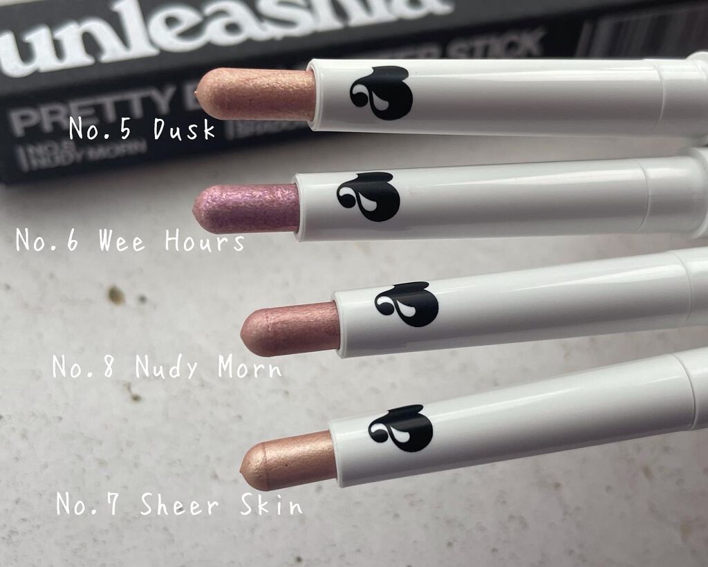 プリティー イージーグリッタースティック/unleashia/グリッターを使ったクチコミ（3枚目）