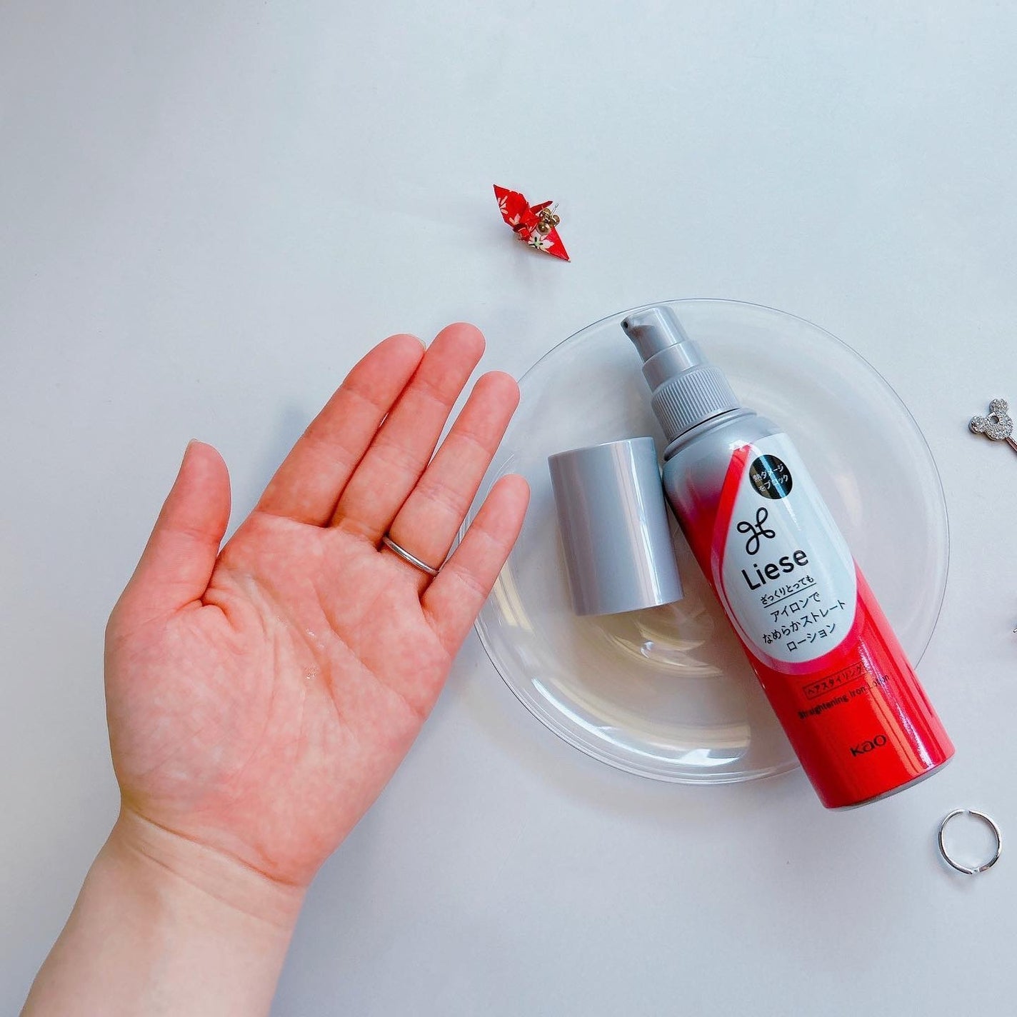 リーゼ アイロン下地 ストレート用/リーゼ/プレスタイリング・寝ぐせ直しを使ったクチコミ(4枚目)