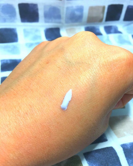 スキンアクア トーンアップUVエッセンス/スキンアクア/日焼け止めクリームを使ったクチコミ(4枚目)