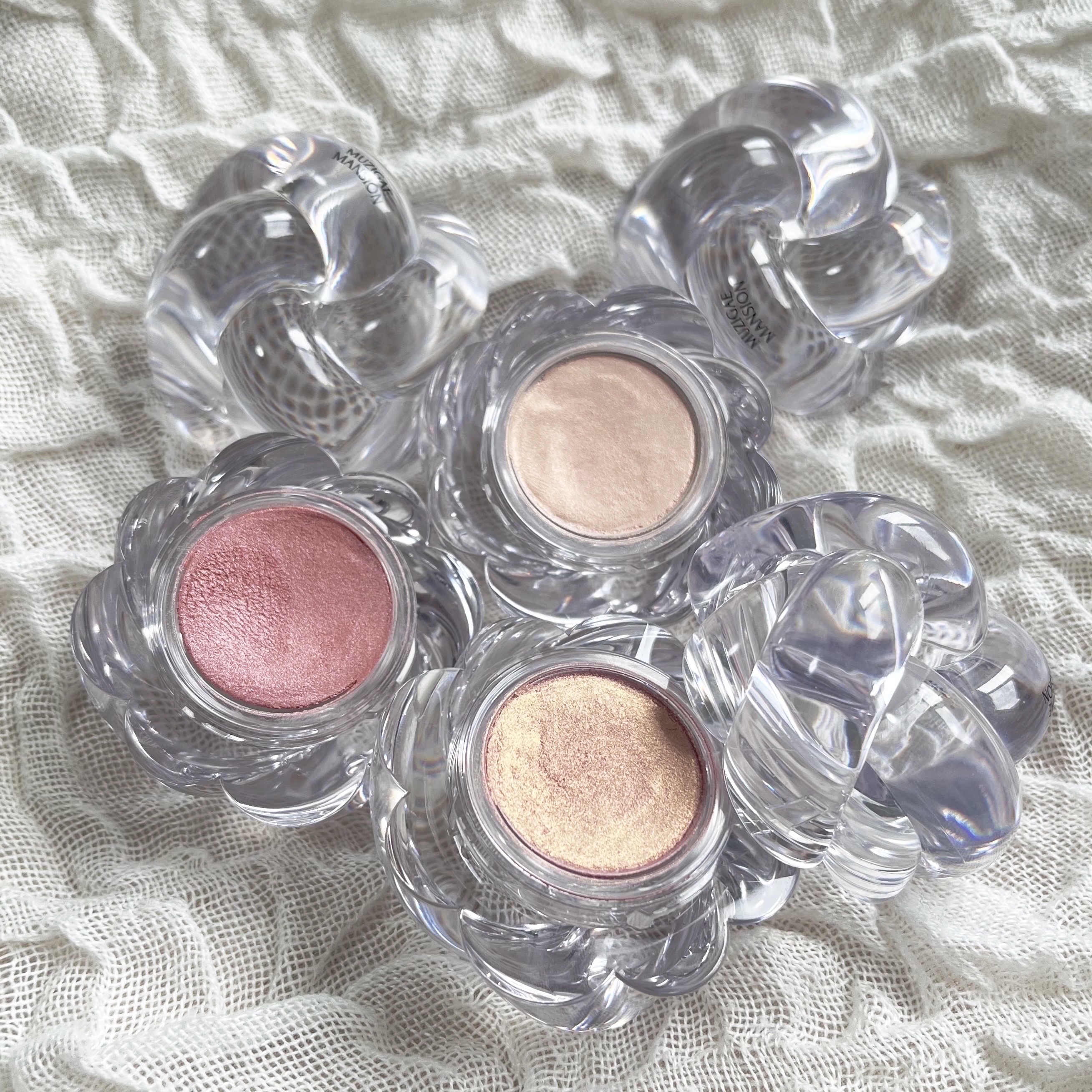 ワンアンドオンリーシャドウ/MUZIGAE MANSION/単色アイシャドウを使ったクチコミ（2枚目）