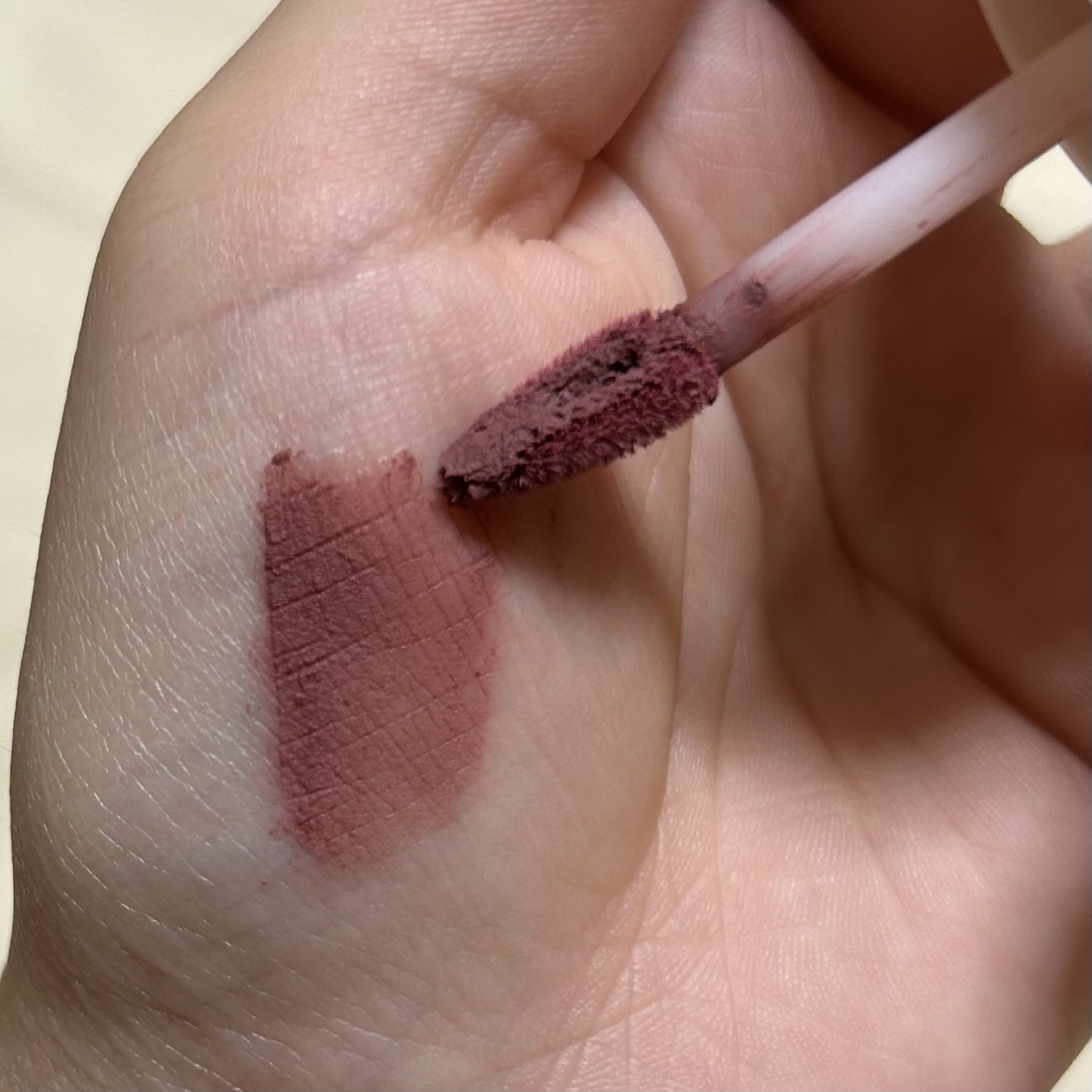 スーパーマットリップ＆チークマッド/INTO U/口紅を使ったクチコミ（2枚目）