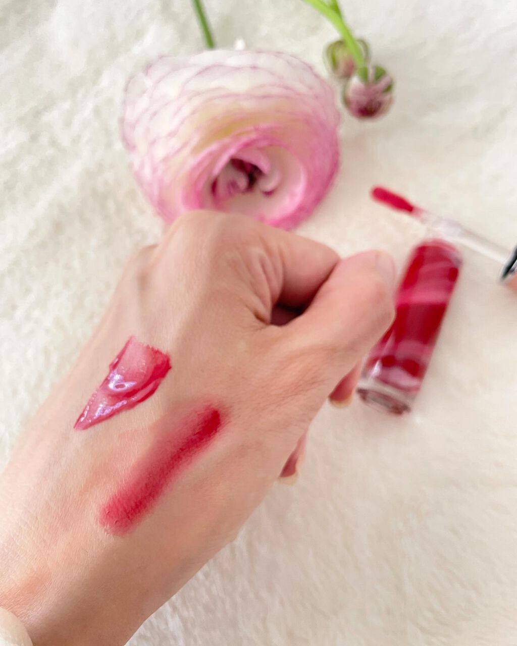 ローズ・パーフェクト・リキッド/GIVENCHY/口紅を使ったクチコミ(4枚目)