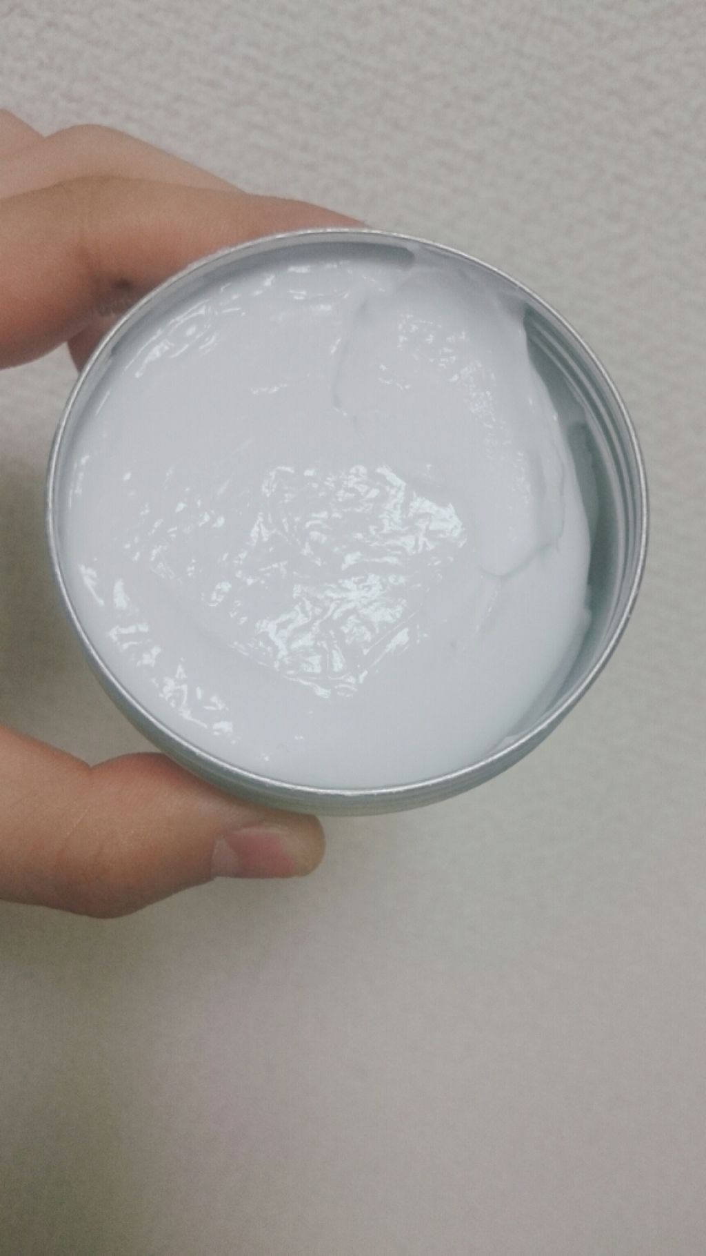 アロマティック ハンドクリーム #03 Fleur/AUX PARADIS/ハンドクリームを使ったクチコミ（2枚目）