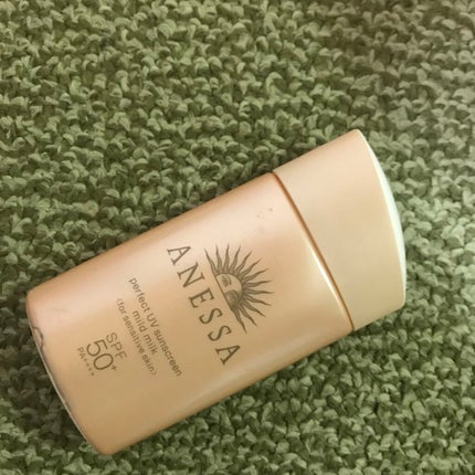 モイストピュアカラーリップ/ニベア/リップクリームを使ったクチコミ(4枚目)