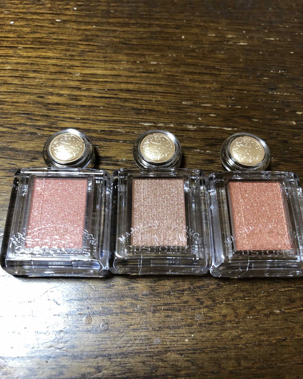 シャドーカスタマイズ/MAJOLICA MAJORCA/単色アイシャドウを使ったクチコミ(2枚目)