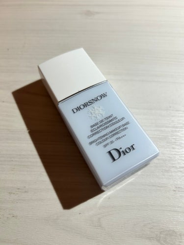 スノー メイクアップ ベース UV35 SPF35／PA+++ ブルー シェード/Dior/化粧下地を使ったクチコミ（1枚目）