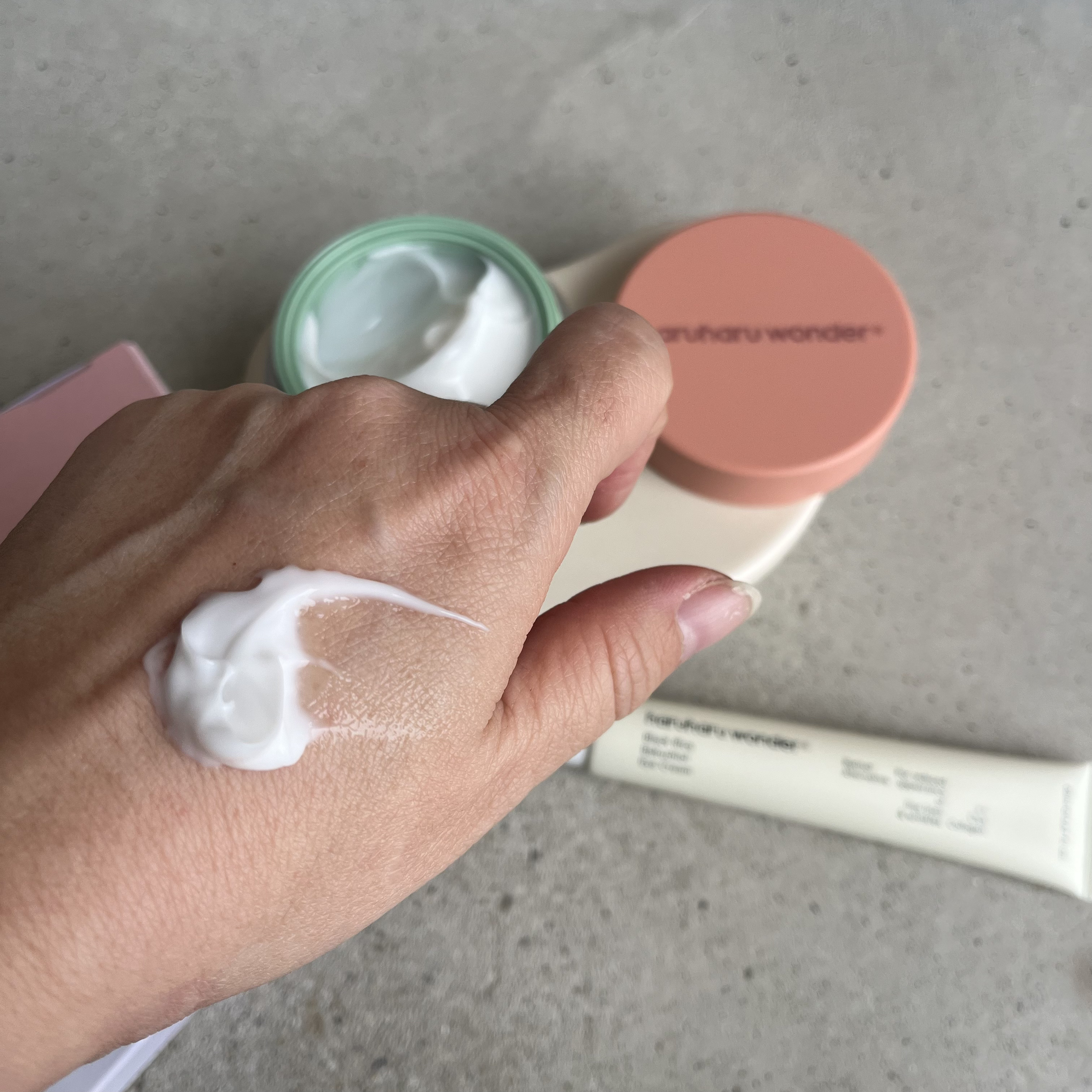 ブラックライスバクチオールアイクリーム/haruharu wonder/アイケア・アイクリームを使ったクチコミ（3枚目）