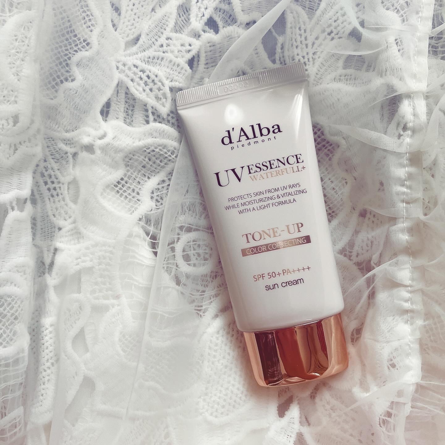 ウォータフルトーンアップサンクリーム/ダルバ/日焼け止めクリームを使ったクチコミ（2枚目）