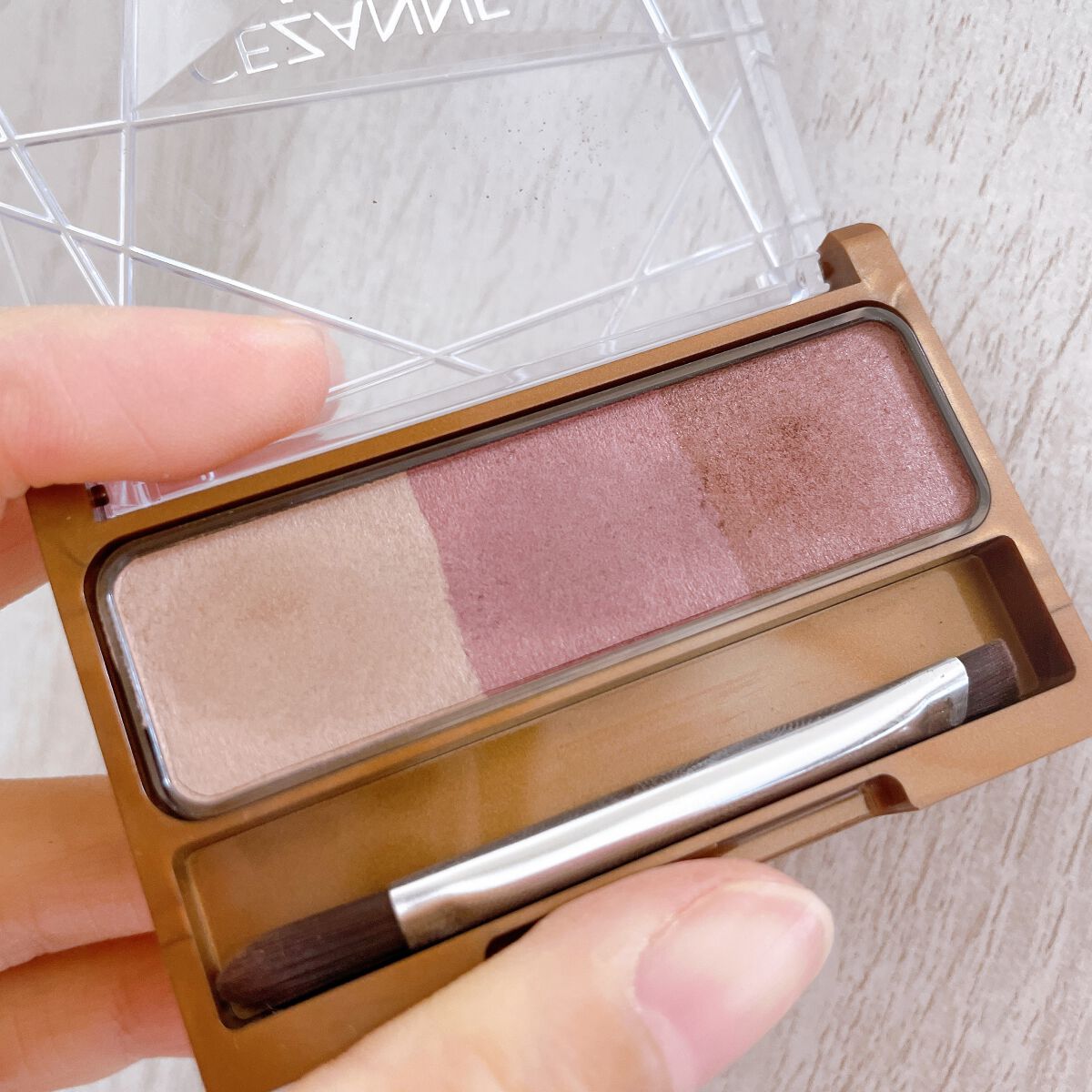 ノーズ&アイブロウパウダー/CEZANNE/パウダーアイブロウを使ったクチコミ(3枚目)