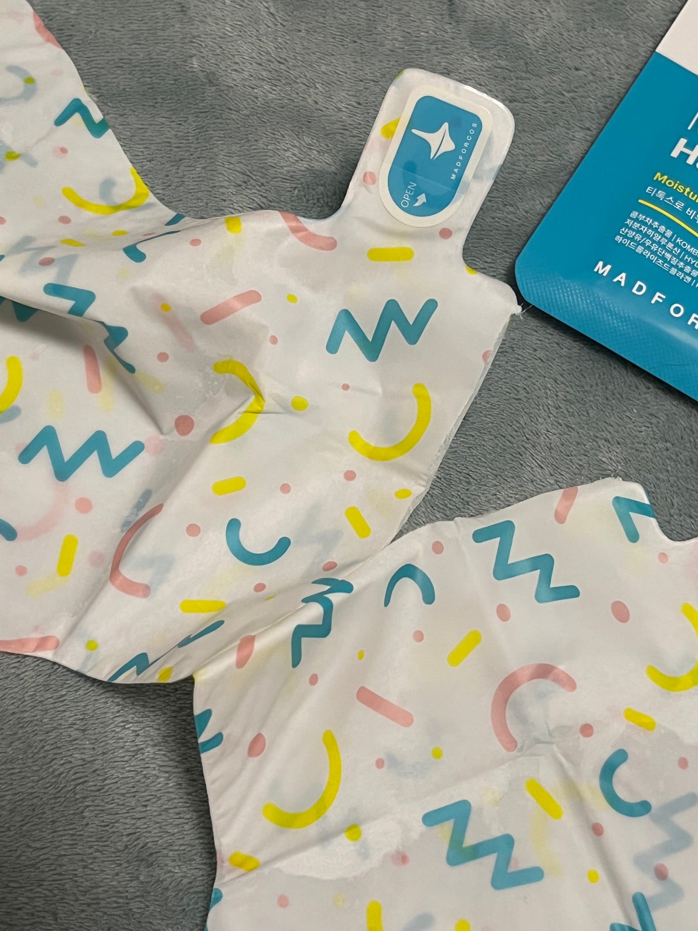 ミルキーモイスチャーハンドマスク/MADFORCOS/ハンドクリームを使ったクチコミ(4枚目)