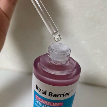 Real Barrier シカリリーフセラムのクチコミ「シカ成分が配合された美容液です。

結構とろみを感じたのですが、馴染ませるとさらっとしますので.....」（2枚目）