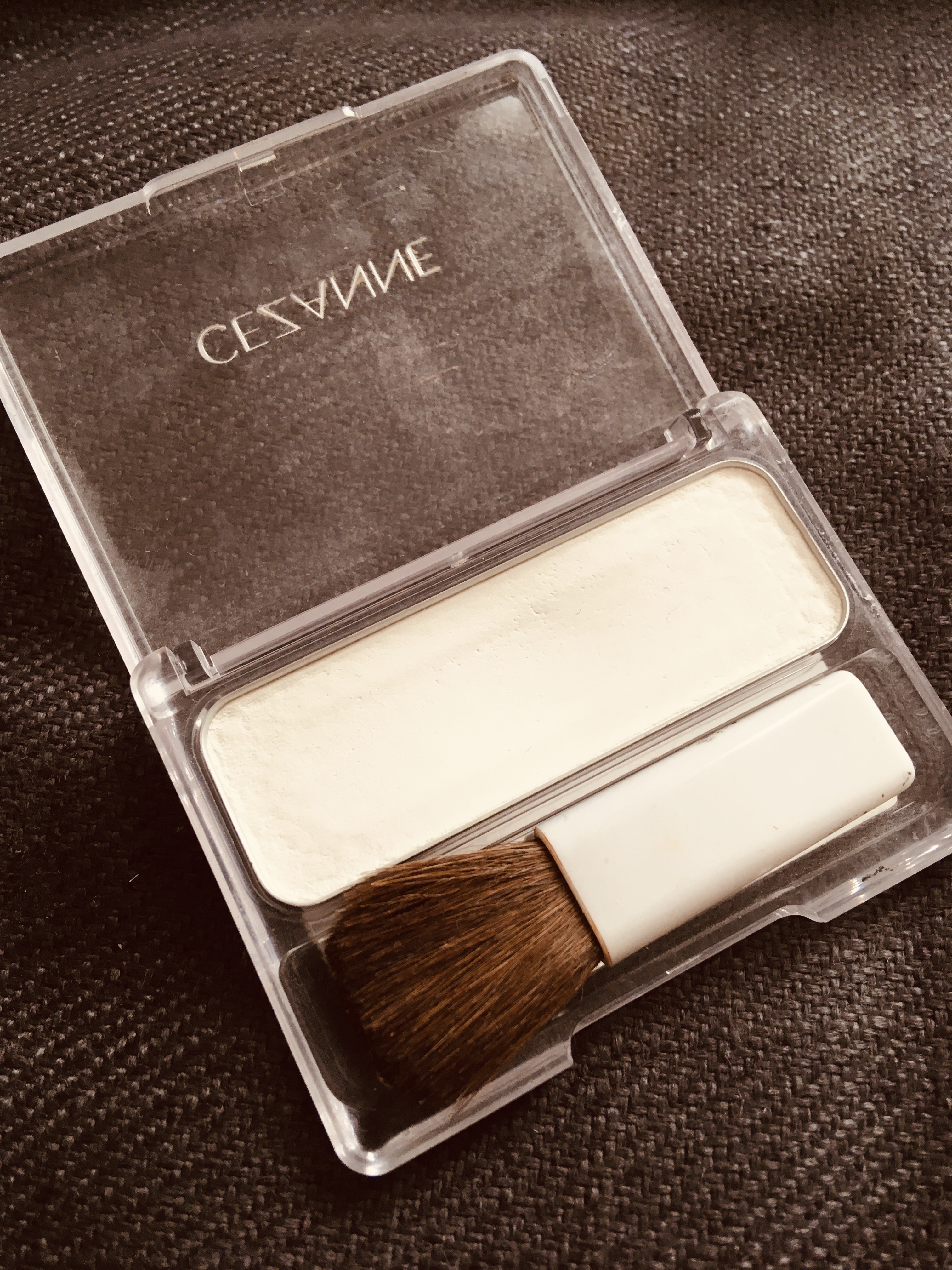 フェース コントロール カラー 1 ホワイト（マット）/CEZANNE/プレストパウダーを使ったクチコミ（1枚目）