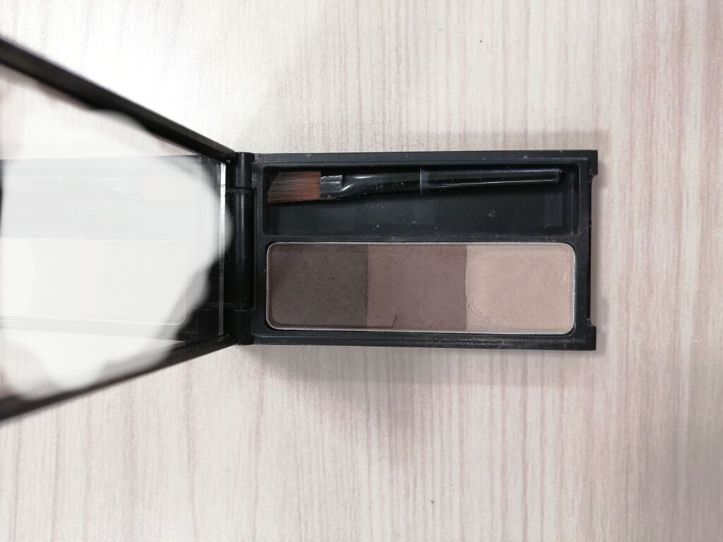 UR GLAM　EYEBROW POWDER/U R GLAM/パウダーアイブロウを使ったクチコミ（2枚目）