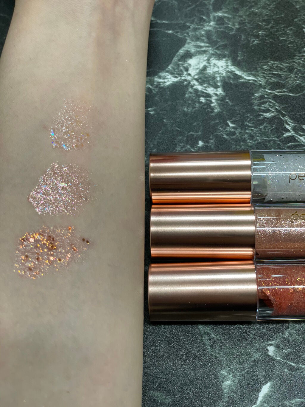 シャンパンアイグリッター/Peach C/グリッターを使ったクチコミ(1枚目)