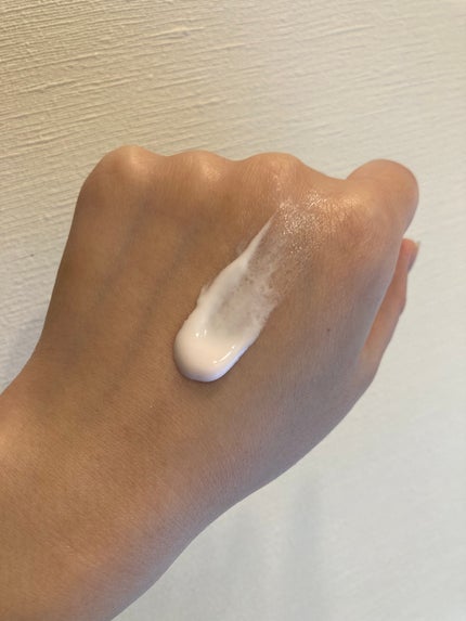 ニベアUV ディープ プロテクト&ケア トーンアップ エッセンス/ニベア/日焼け止めローションを使ったクチコミ(3枚目)