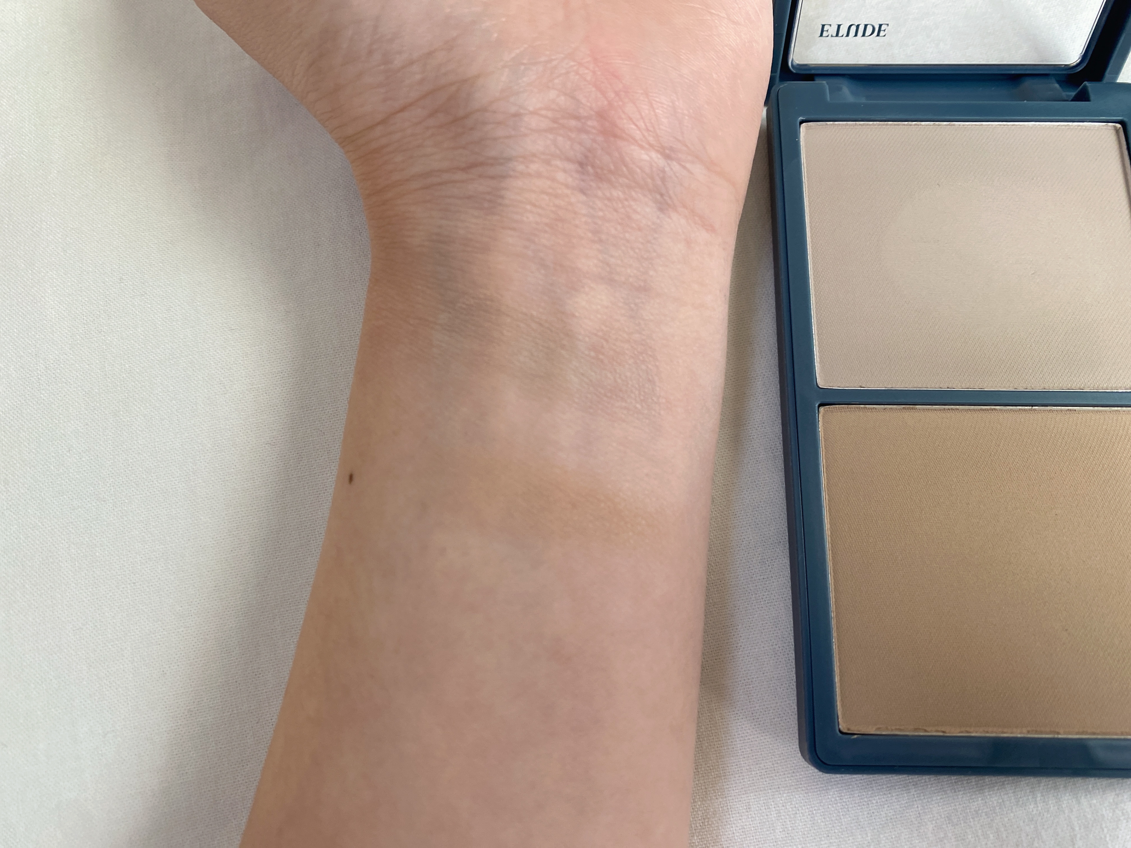 コントゥアパウダー イルミネイター/ETUDE/シェーディングを使ったクチコミ（3枚目）