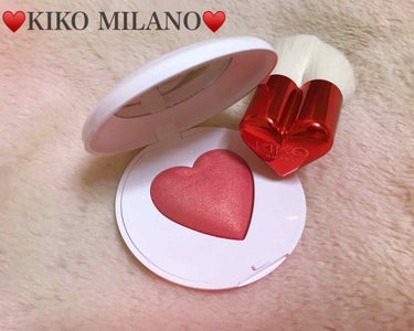 KIKO MILANOのハート型チーク♥️

友達からイタリアのお土産で頂いた物です！
昔からずっと欲しかったキコミラノを
やっと手に入れることができました😊💞

日本未入荷のはずなんですけど、
売って