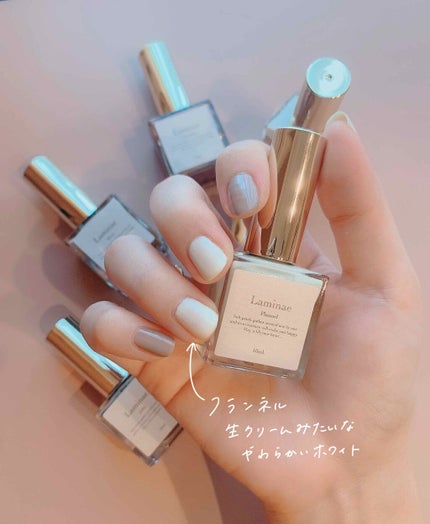 meeco on LIPS 「ちゅるんとしたニュアンスカラーのネイル!Laminae(ラミナ..」(2枚目)