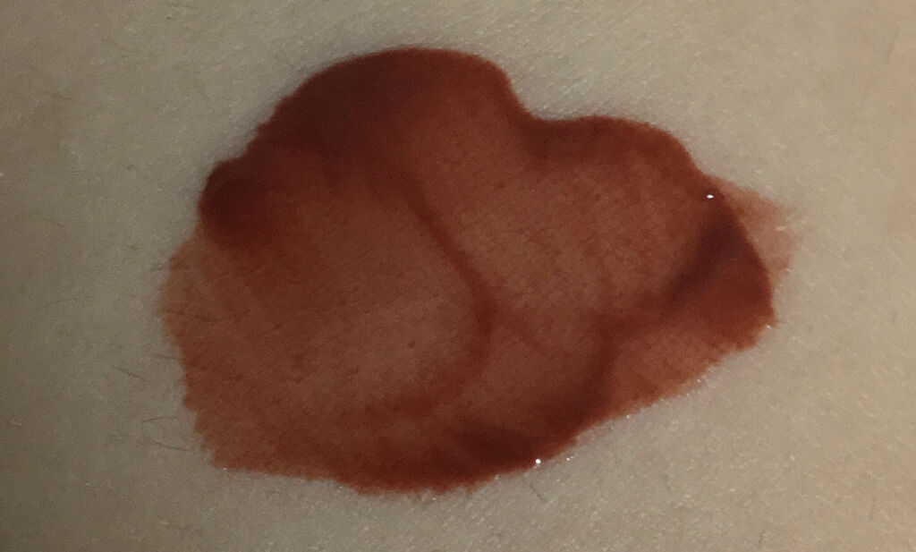 ジューシーラスティングティント/rom&nd/リップティントを使ったクチコミ（3枚目）