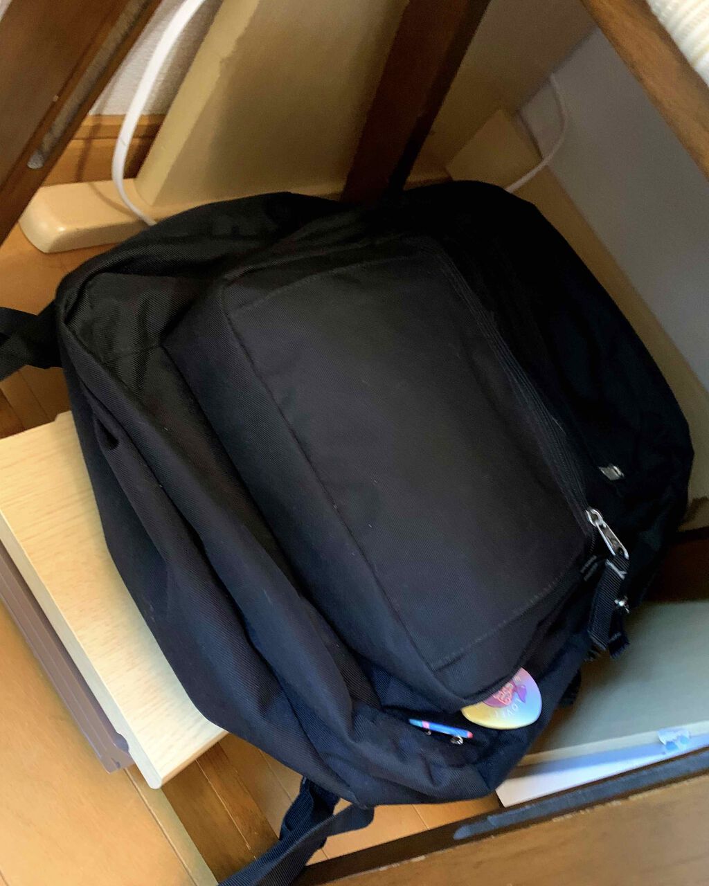 オシャレになりたい みー on LIPS 「机紹介します‼️(みんな興味なさそー笑)最近、勉強頑張っていま..」(4枚目)