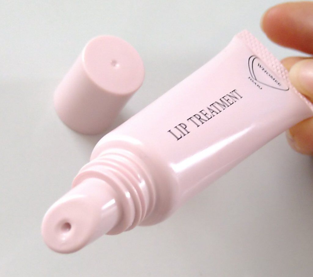 リップ美容液/WHOMEE/リップ美容液を使ったクチコミ（2枚目）