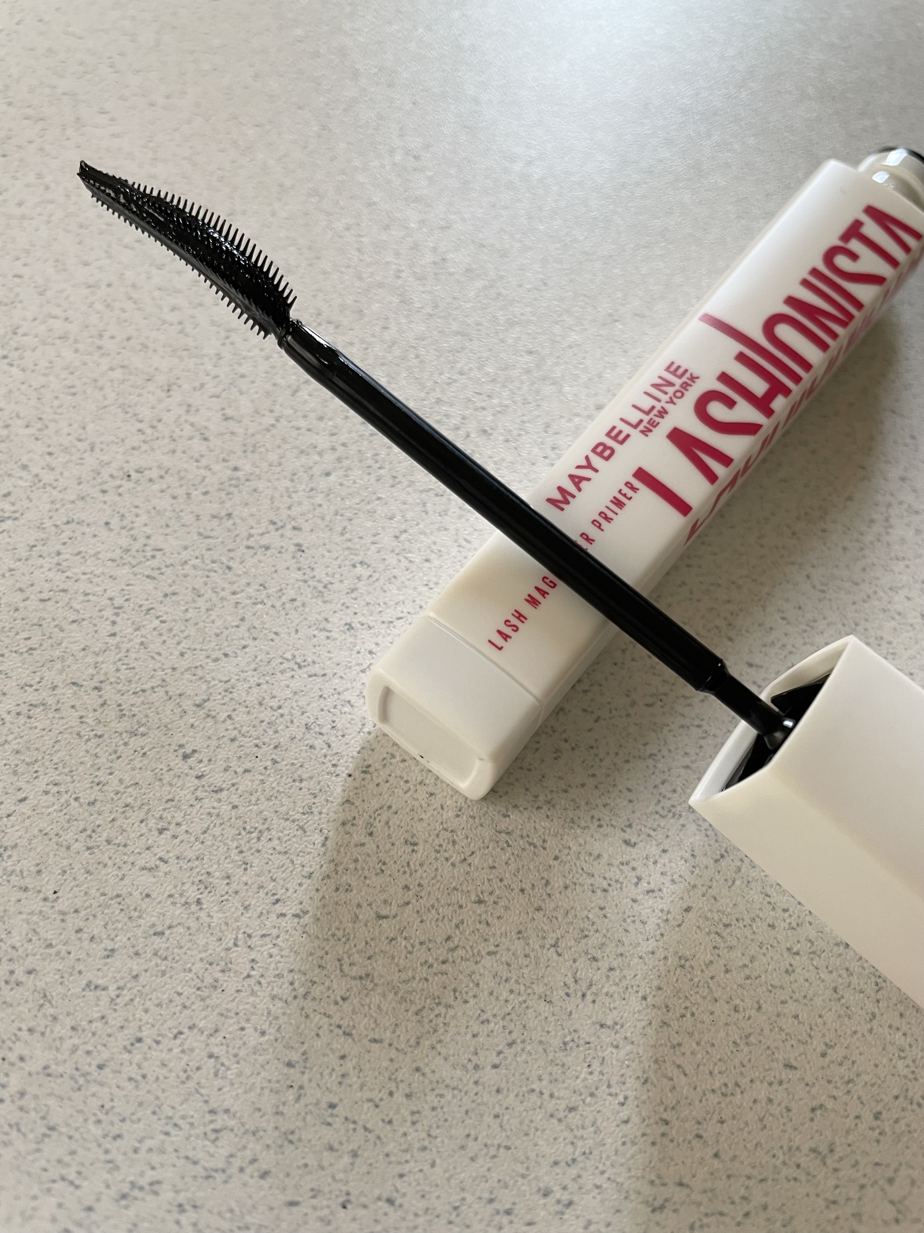 ラッシュニスタ　プライマー/MAYBELLINE NEW YORK/マスカラ下地を使ったクチコミ（3枚目）