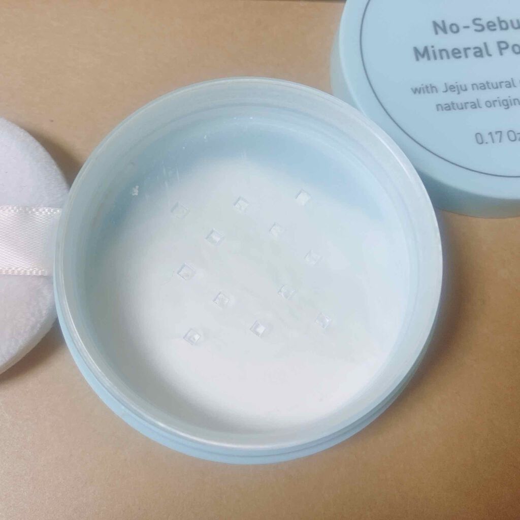 ノーセバム ミネラルパウダー/innisfree/ルースパウダーを使ったクチコミ(2枚目)