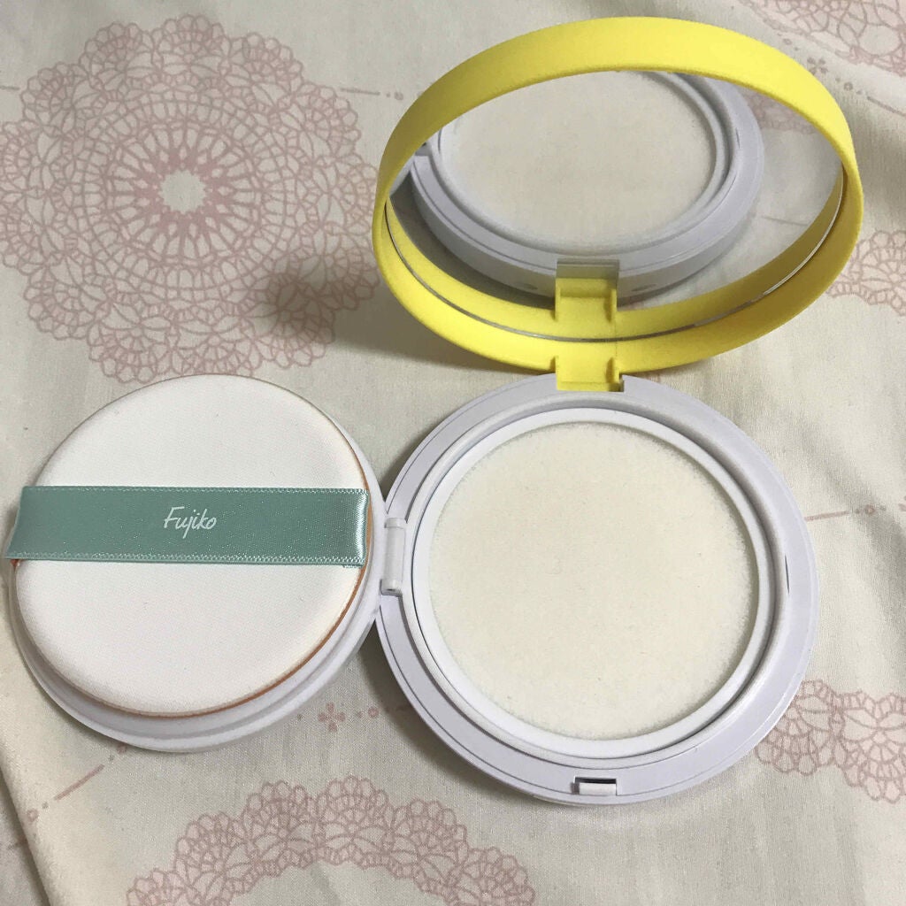 フジコあぶらとりウォーターパウダー/Fujiko/プレストパウダーを使ったクチコミ(2枚目)