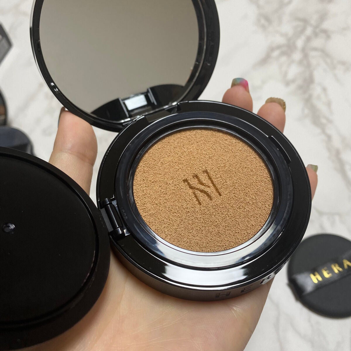 ブラック クッション/HERA/クッションファンデーションを使ったクチコミ(3枚目)