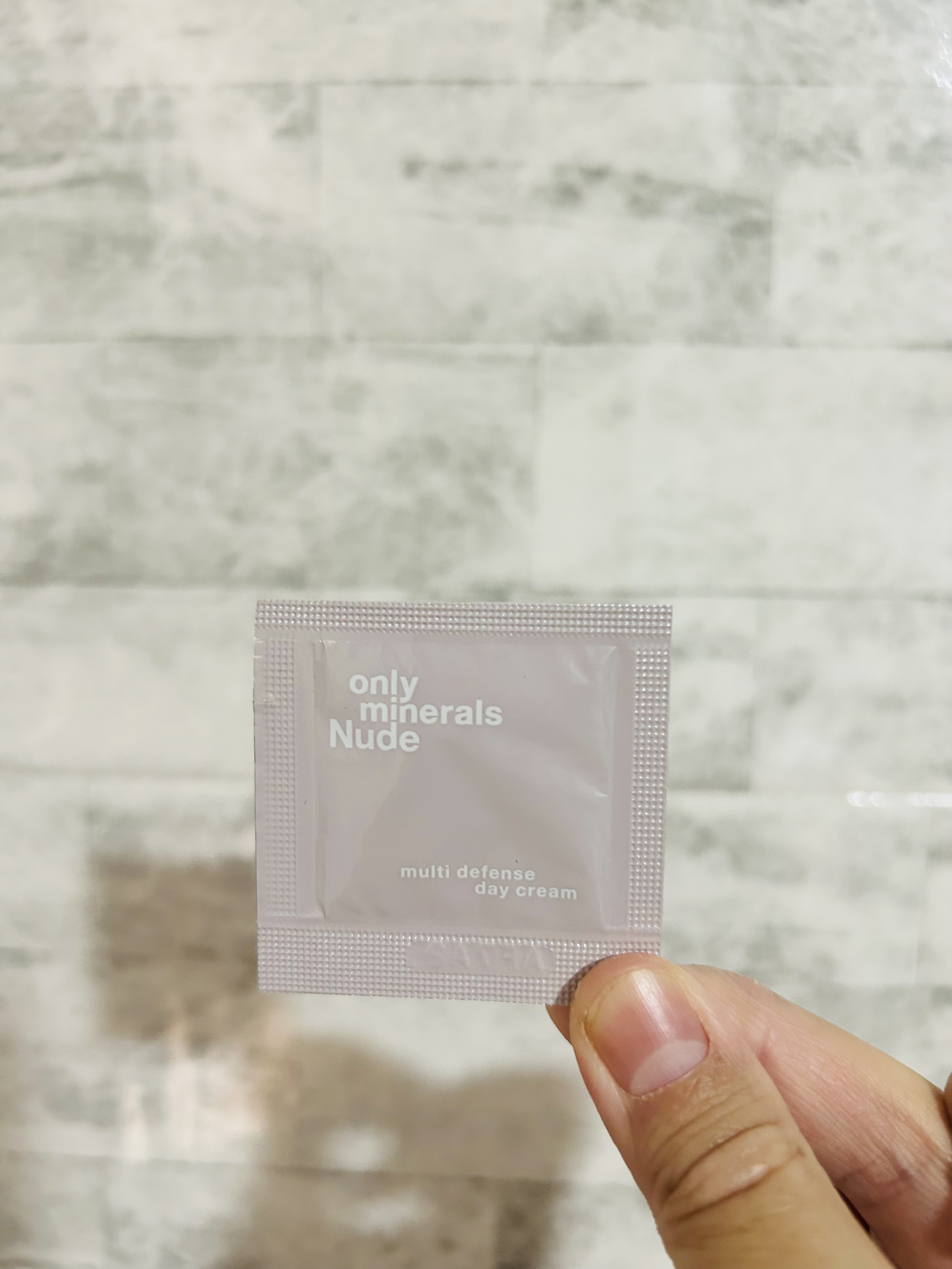 Nude マルチディフェンスデイクリーム 30g/ONLY MINERALS/フェイスクリームを使ったクチコミ（2枚目）