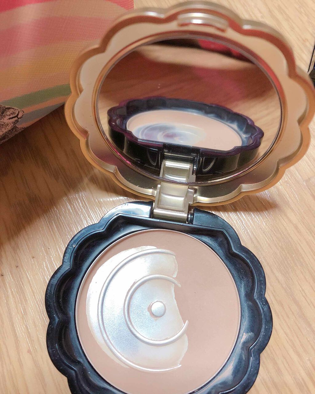 シルクウェットパウダー/セフィーヌ/パウダーファンデーションを使ったクチコミ(2枚目)