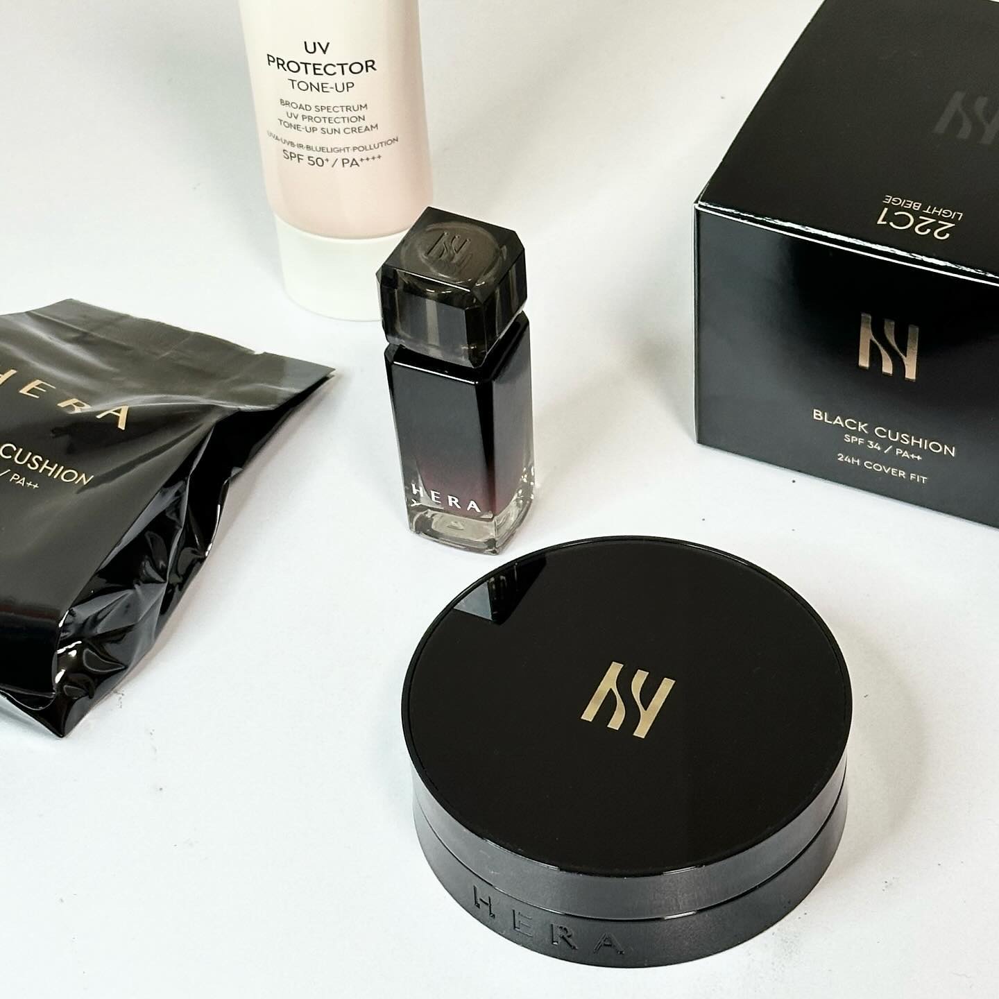 ブラック クッション/HERA/クッションファンデーションを使ったクチコミ（2枚目）