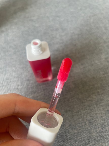 ナチュラルブルームリップオイルセラム 3色セット/PINATE/リップグロスを使ったクチコミ(5枚目)