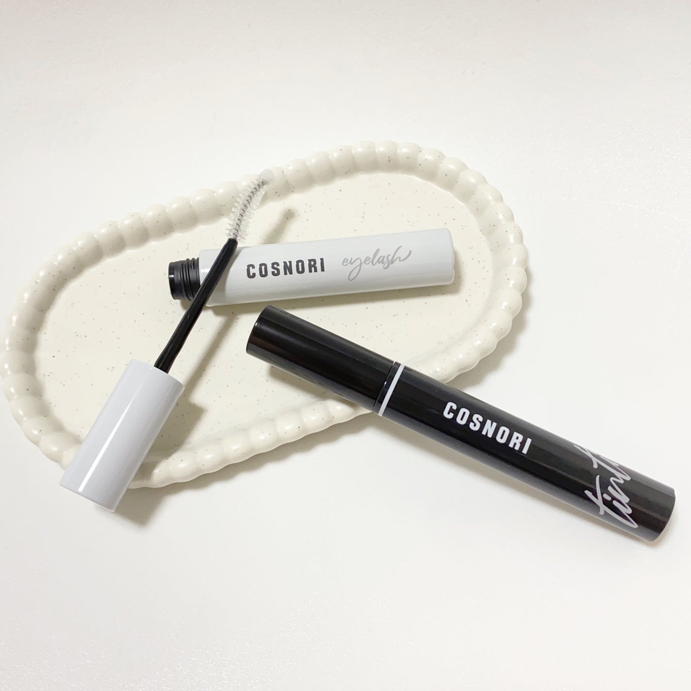 ロングアクティブアイラッシュセラム/COSNORI/まつげ美容液を使ったクチコミ(4枚目)
