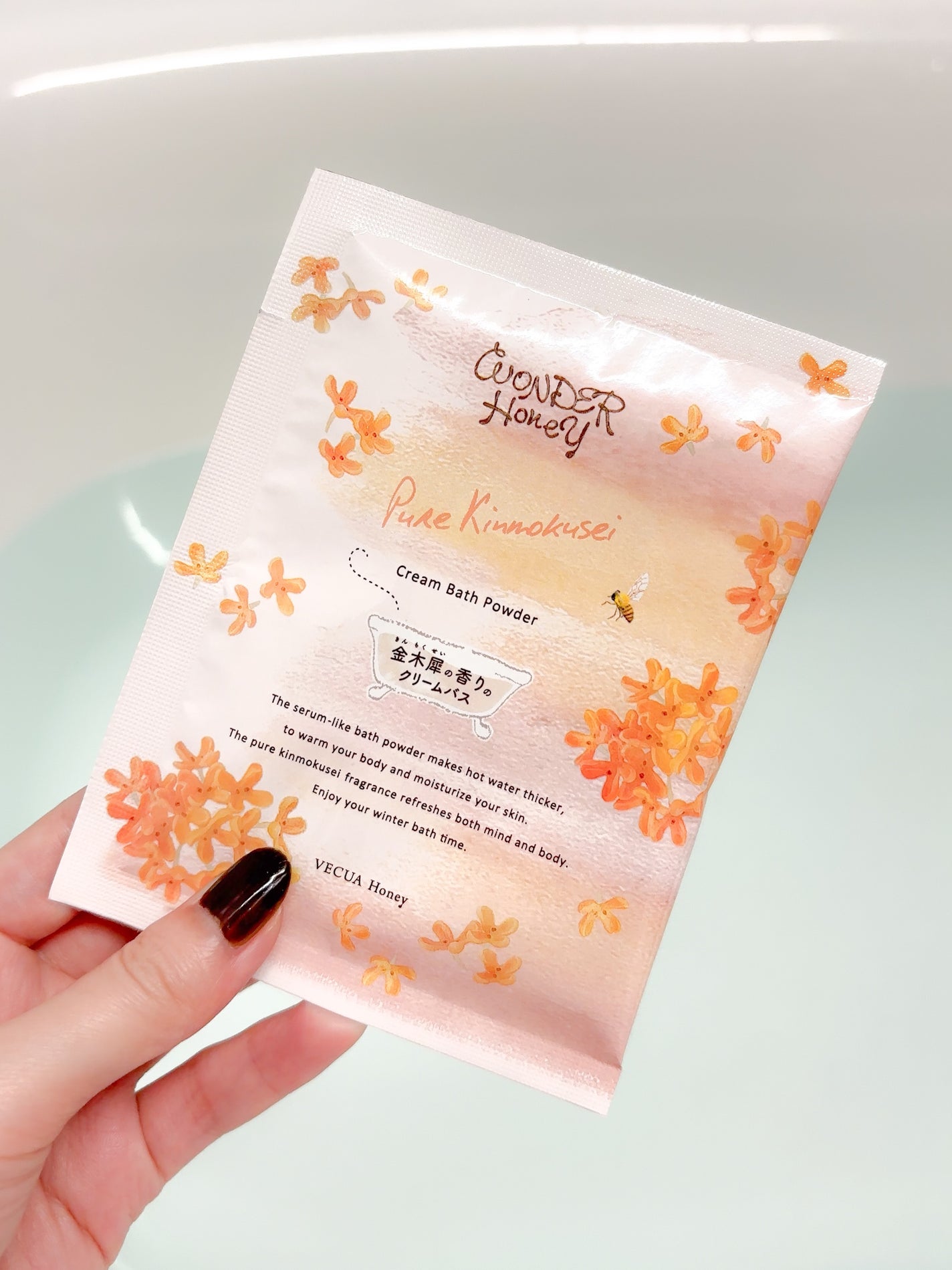 ワンダーハニー とろとろふんわりクリームバス ピュアキンモクセイ/VECUA Honey/炭酸系入浴剤を使ったクチコミ(2枚目)