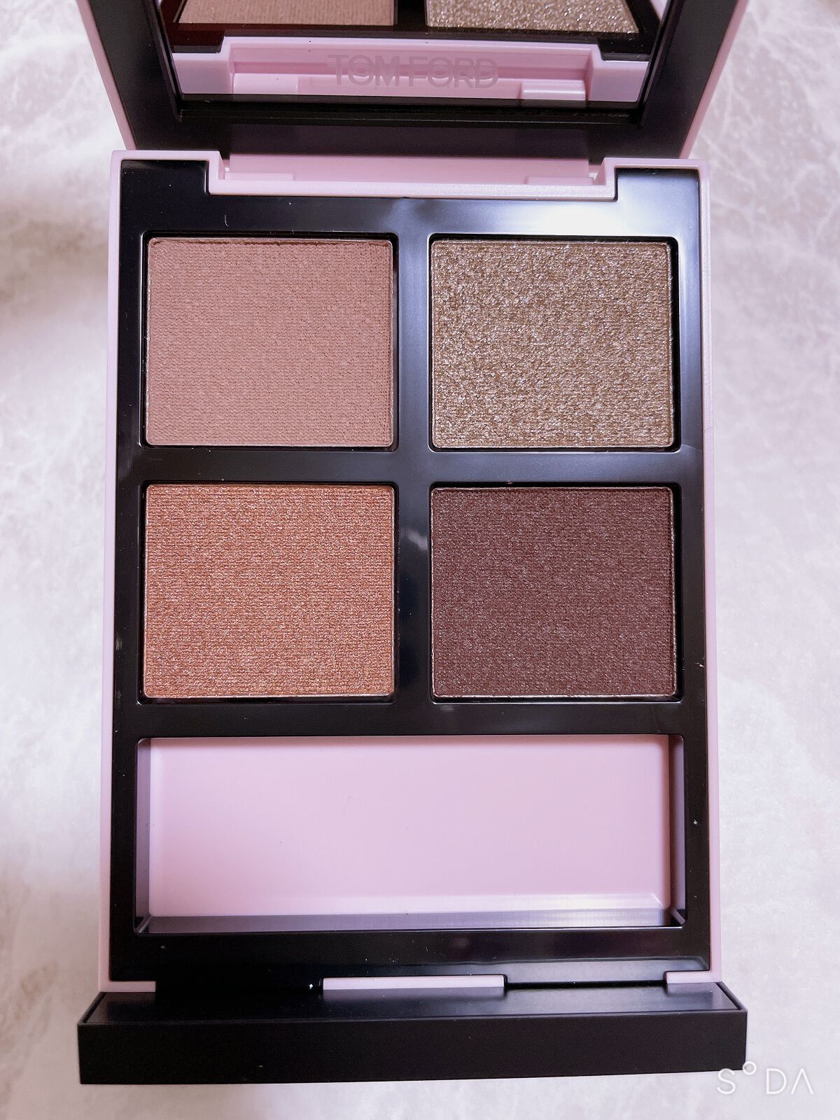 アイ カラー クォード/TOM FORD BEAUTY/アイシャドウパレットを使ったクチコミ(3枚目)