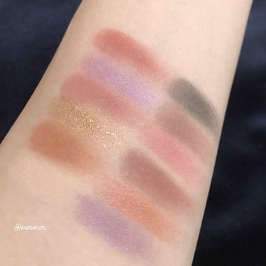 I Heart Revolution Dragons Heart Eyeshadow Palette/MAKEUP REVOLUTION/パウダーアイシャドウを使ったクチコミ（3枚目）