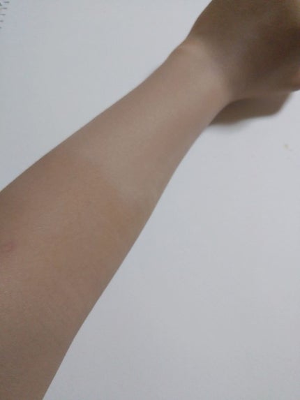 純白専科 すっぴん色づく美容液フォンデュ/SENKA(専科)/リキッドファンデーションを使ったクチコミ(4枚目)