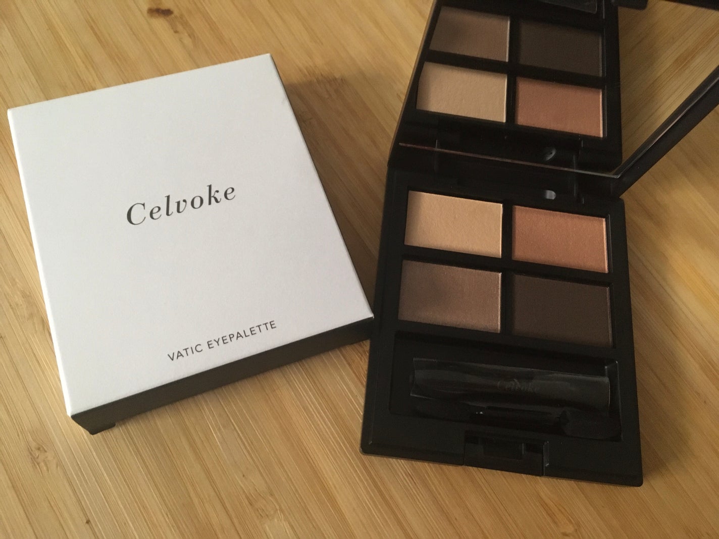 セルヴォーク ヴァティック アイパレット/Celvoke/アイシャドウパレットを使ったクチコミ(1枚目)