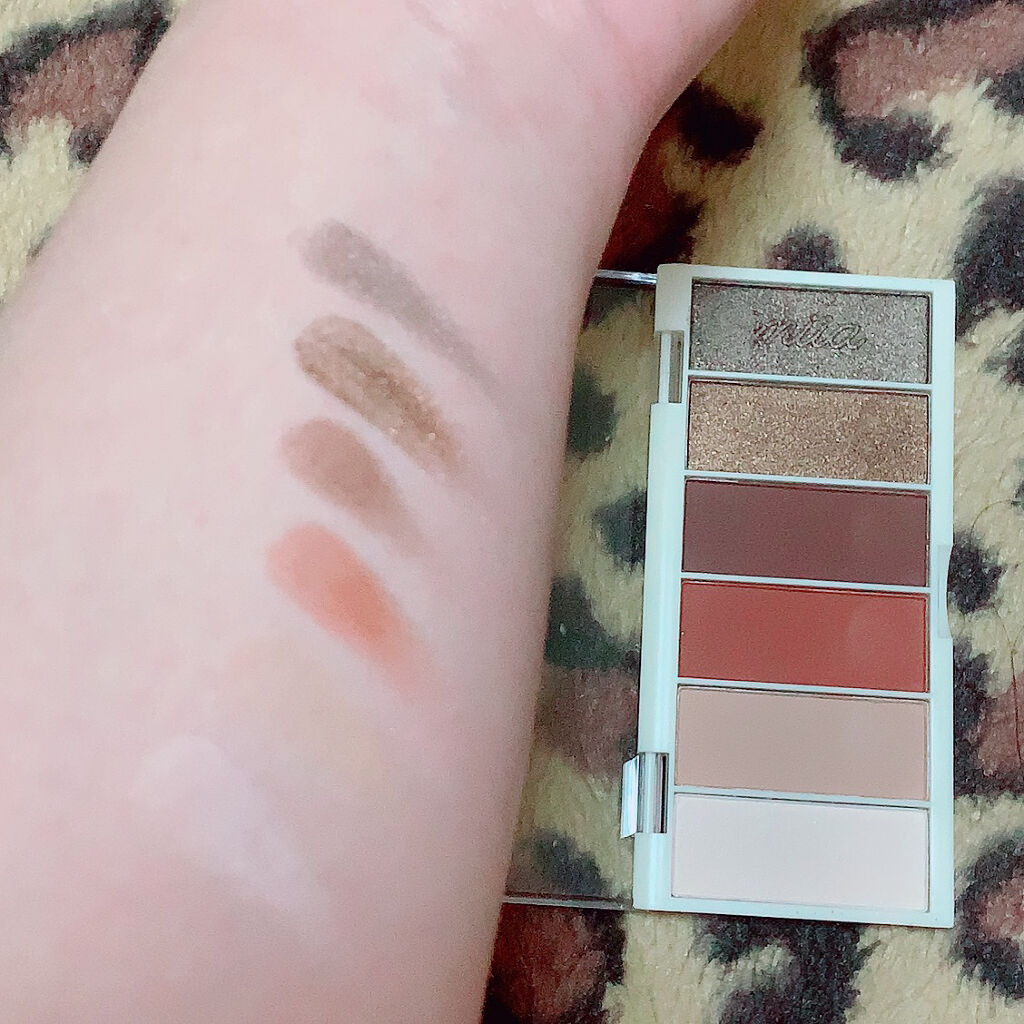 miia 6色アイシャドウ/DAISO/アイシャドウパレットを使ったクチコミ（2枚目）