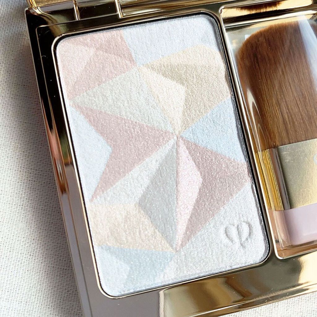 クレ・ド・ポー ボーテ レオスールデクラ/クレ・ド・ポー ボーテ/パウダーハイライトを使ったクチコミ(6枚目)