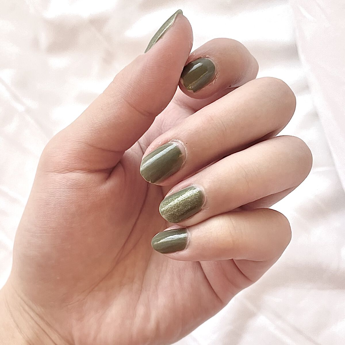 ナチュラルネイルカラーN 072 サマーカーキ/デュカート/マニキュアを使ったクチコミ（3枚目）