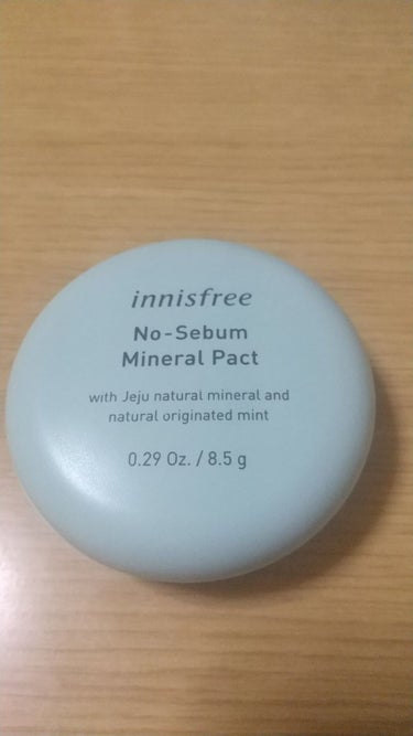 ノーセバム　ミネラルパクト　S/innisfree/プレストパウダーを使ったクチコミ（1枚目）