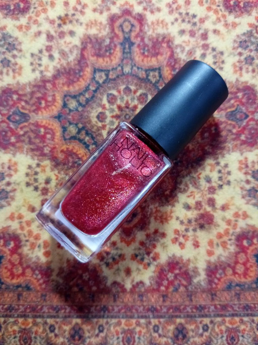 ネイルホリック Glamour Glitter RD471/ネイルホリック/マニキュアを使ったクチコミ（1枚目）