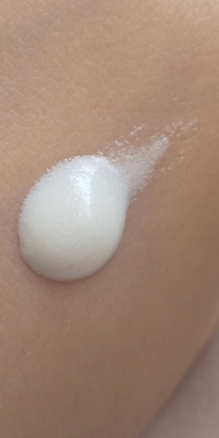 ジルスチュアート イルミネイティング セラムプライマー/JILL STUART/化粧下地を使ったクチコミ(3枚目)