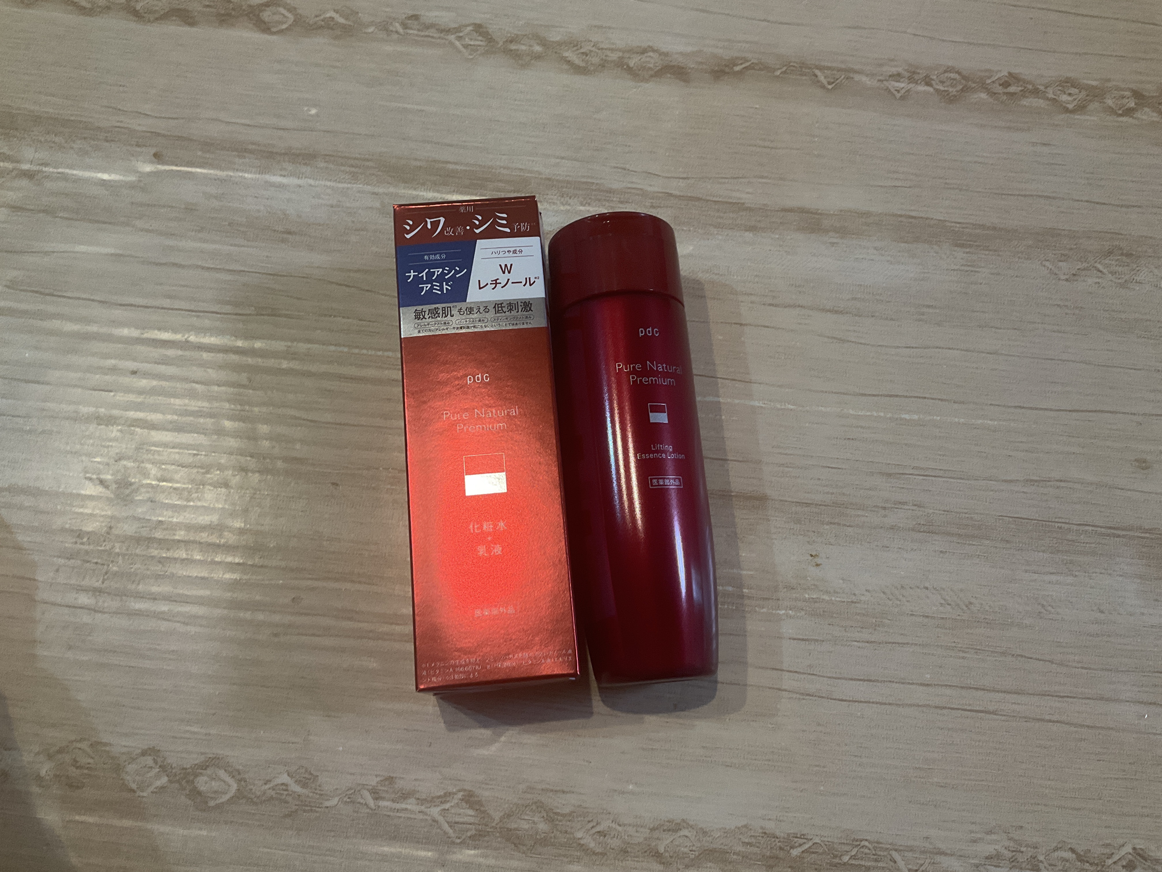 ピュア ナチュラル プレミアム リフティング エッセンスローション【医薬部外品】/pdc/オールインワン化粧品を使ったクチコミ（1枚目）