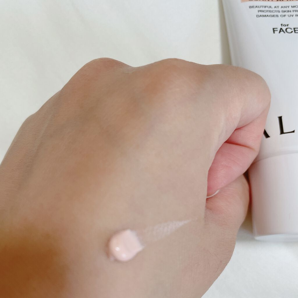 アリィー クロノビューティ カラーチューニングUV/アリィー/日焼け止めクリームを使ったクチコミ（2枚目）