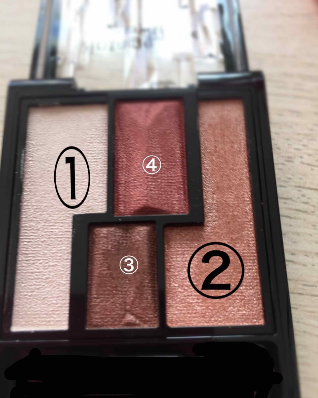 ヴィンテージモードアイズ/KATE/アイシャドウパレットを使ったクチコミ（2枚目）