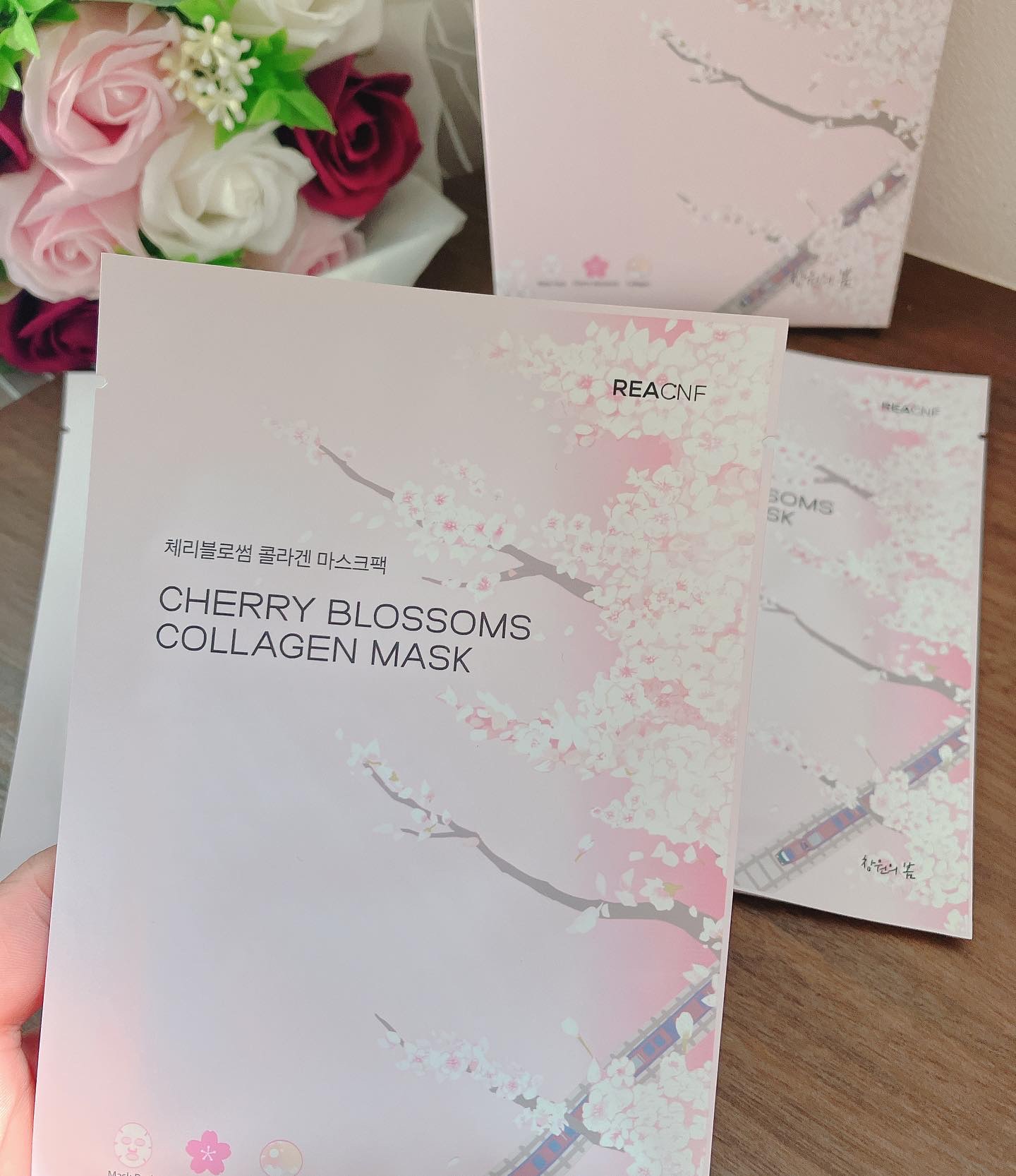 チェリーブロッサム コラーゲンマスク/REACNF/シートマスク・パックを使ったクチコミ（3枚目）